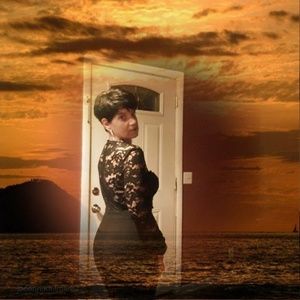 Meet your Posher, Lynne